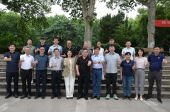 我校消息取智能学部党工委、校讲授委员会委员 